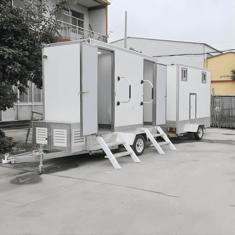 Shower Restrooms Trailer
