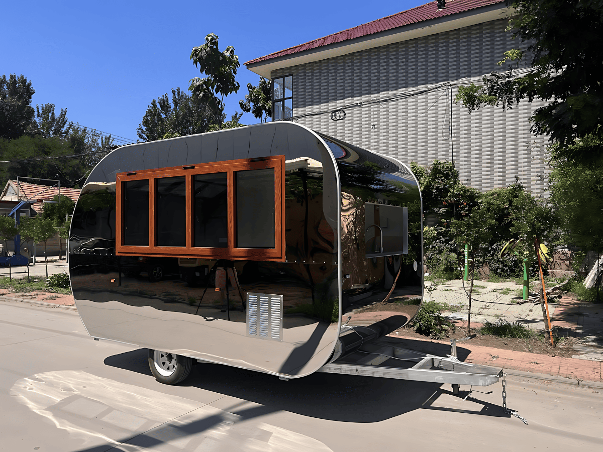 Beverage / Boba Trailers