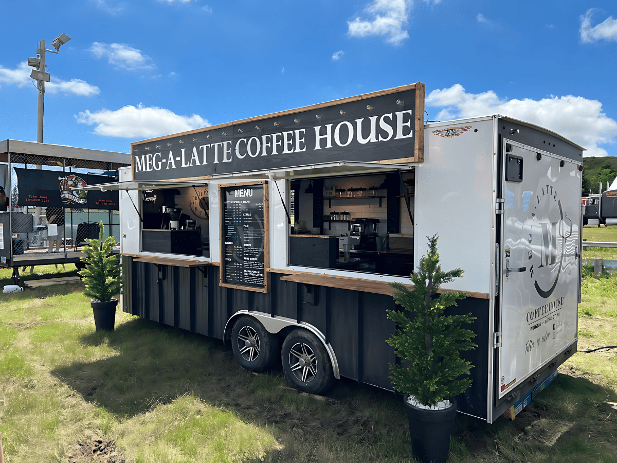 Beverage / Boba Trailers