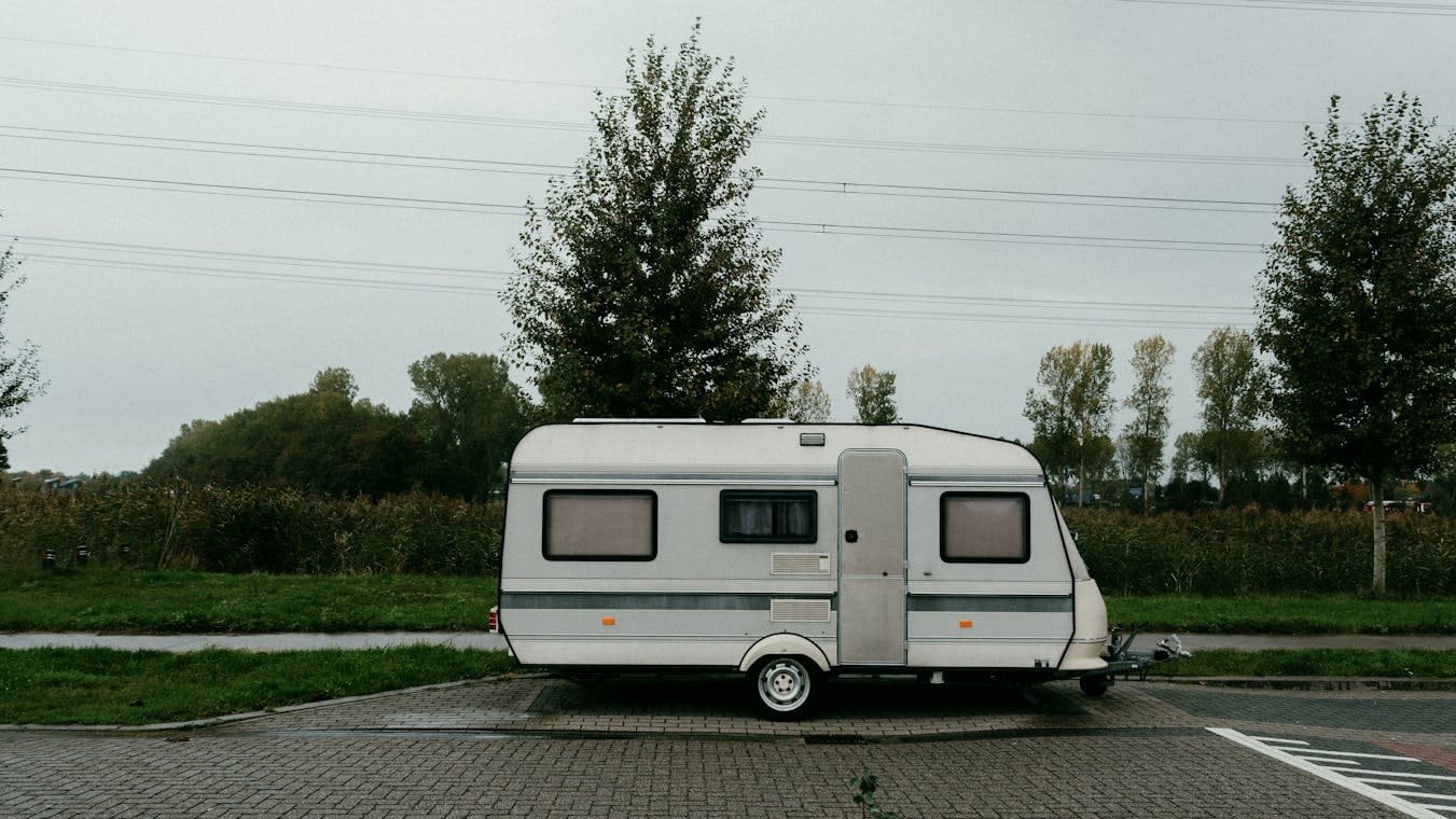 Nichee Trailers